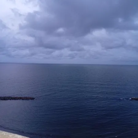 Frente A La Playa Y Cerca De Todo Cartagena